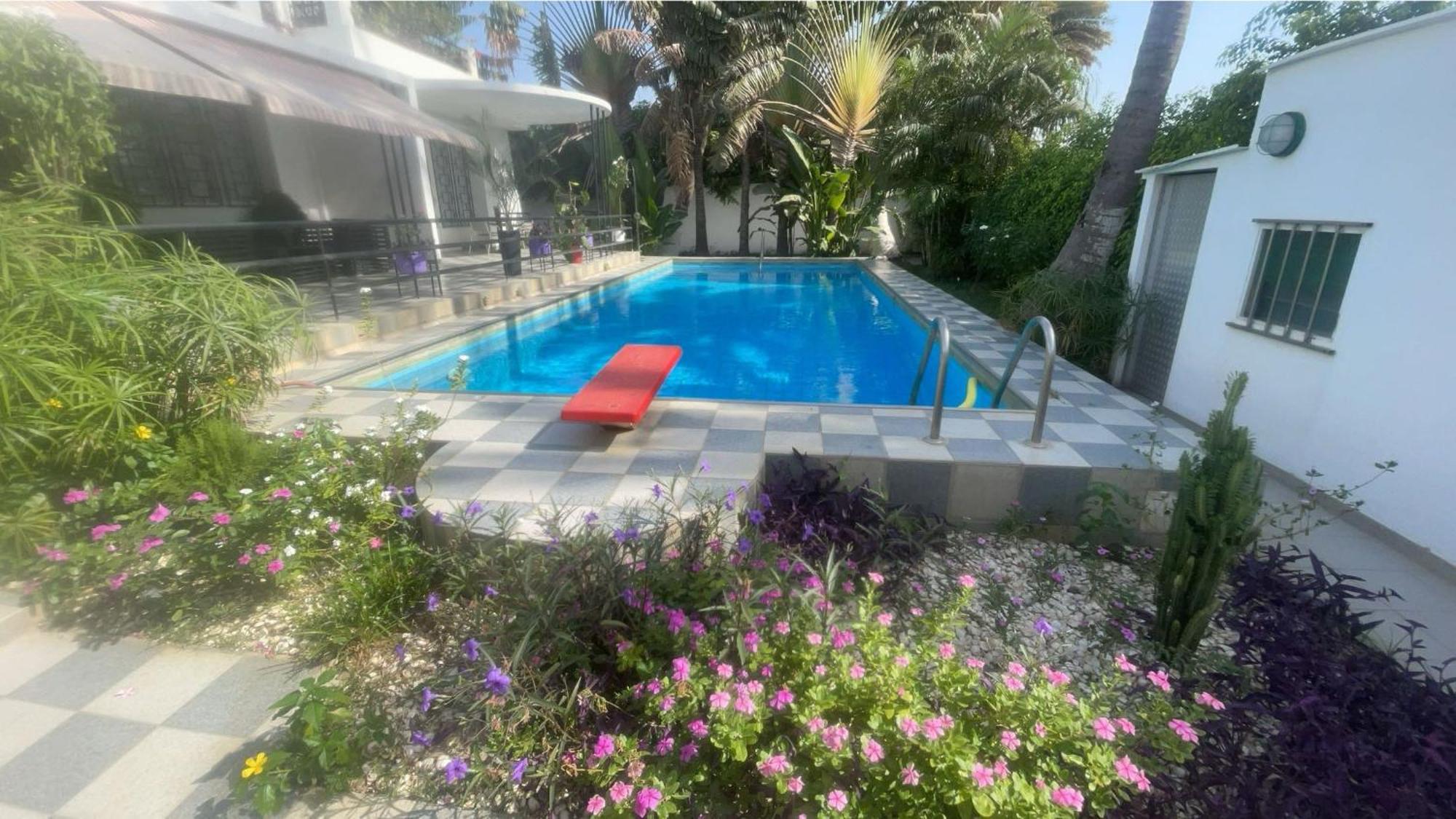 Maison D'Hotes Villa Anna Dakar Bagian luar foto